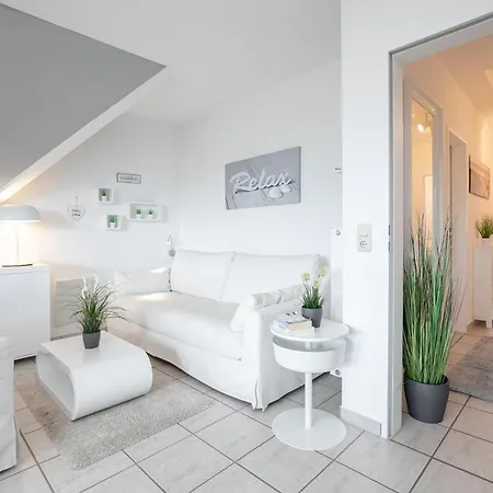 White Lounge *