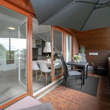 Apartment White Lounge *